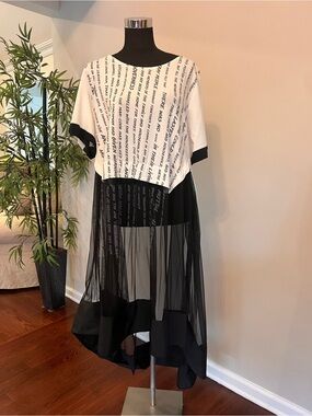 NWT Darkwin Text-Print Black & White Layered Maxi Dress Oversized